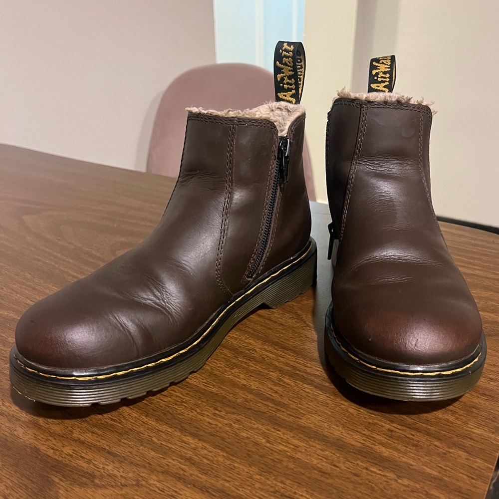 Dr. Marten 2976 Lenore J